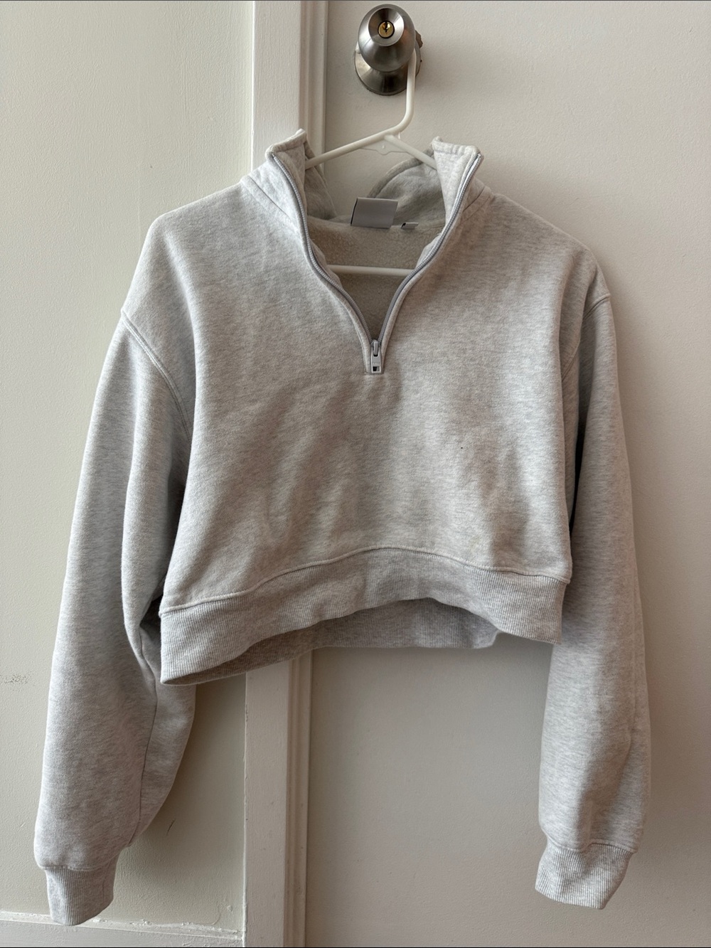 TNA sweatfleece Light Gray Cropped Half-Zip Sweatshirt